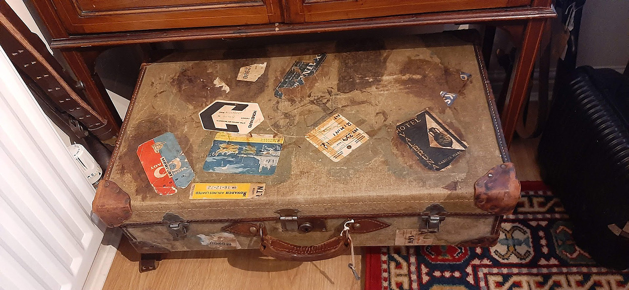 WW11 British Soldiers 1944 returning - home travel case. Ref.#4